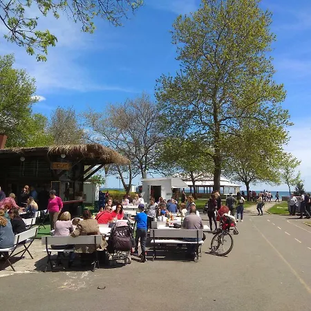 Lazur Beach Bourgas * Бургас